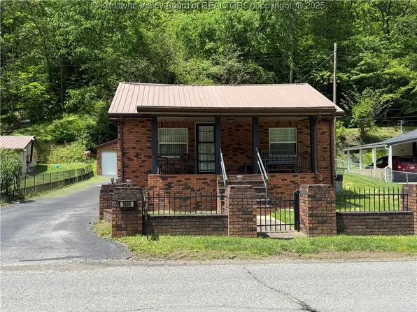 1886 Whitman Creek Rd, Whitman, WV 25652