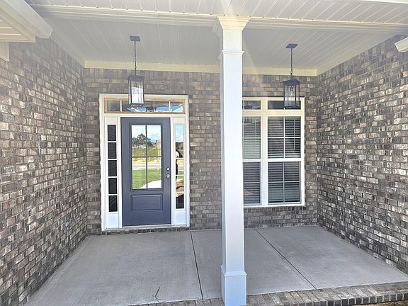 3rd image of 3377 Stockport Drive