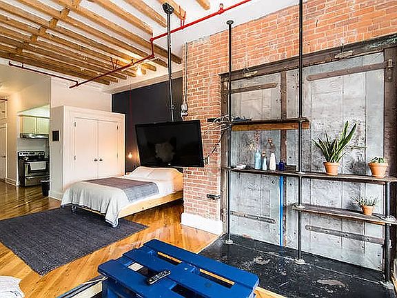 3rd image of 101 Sutton St #318