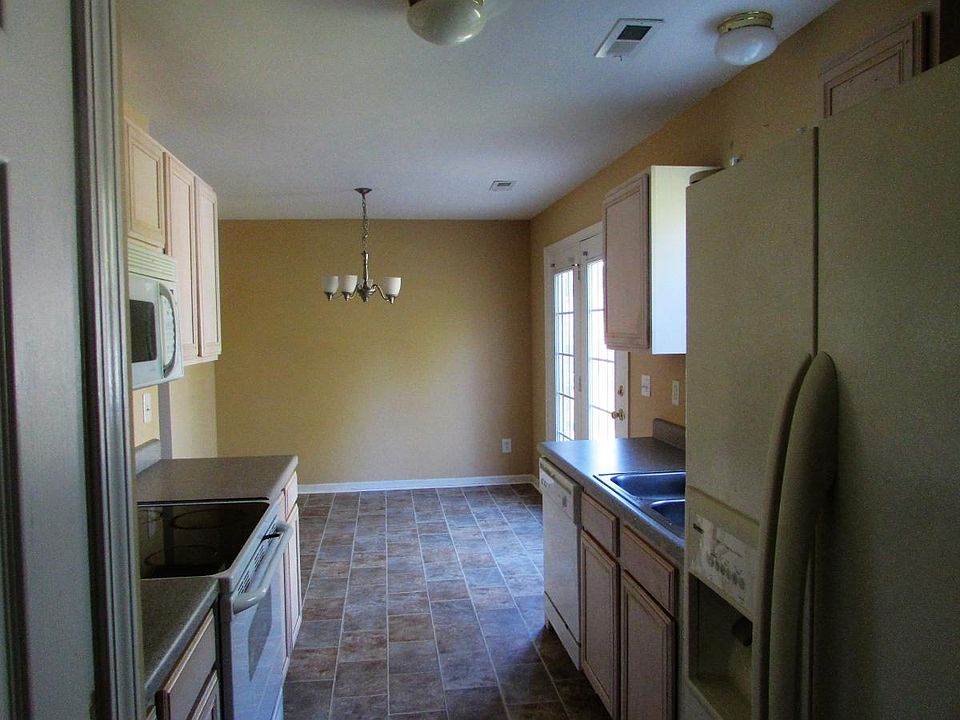 2nd image of 6415 Nevin Glen Dr