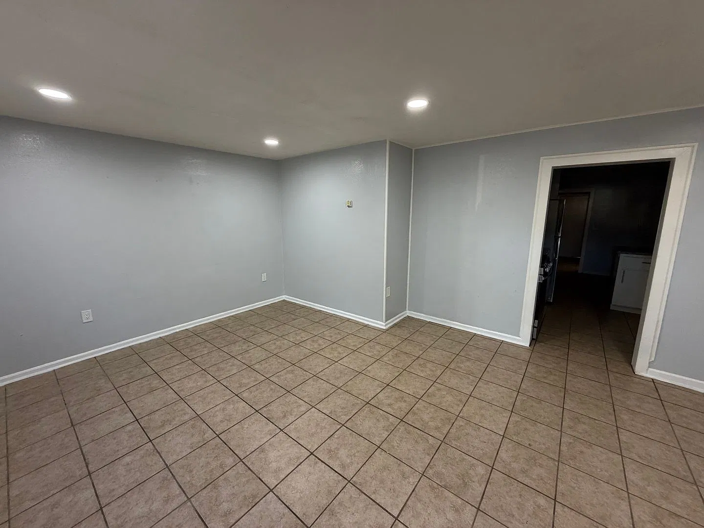 505 Maple St - West Sacramento 95691 — Photo 2
