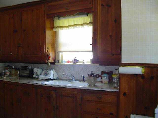 2nd image of 1133 N Union Ave