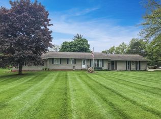 2420 Aiken Rd, Owosso, MI 48867
