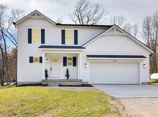 5272 Marvie Dr, Saranac, MI