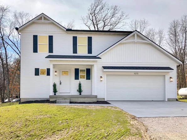 5272 Marvie Dr, Saranac, MI 48881