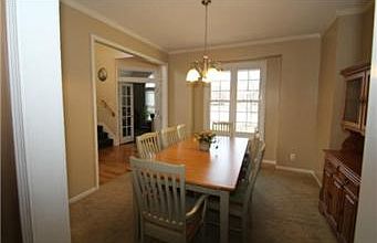 4th image of 14313 Barton St