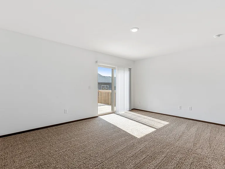 Shepherd Hills Commons — Photo 14