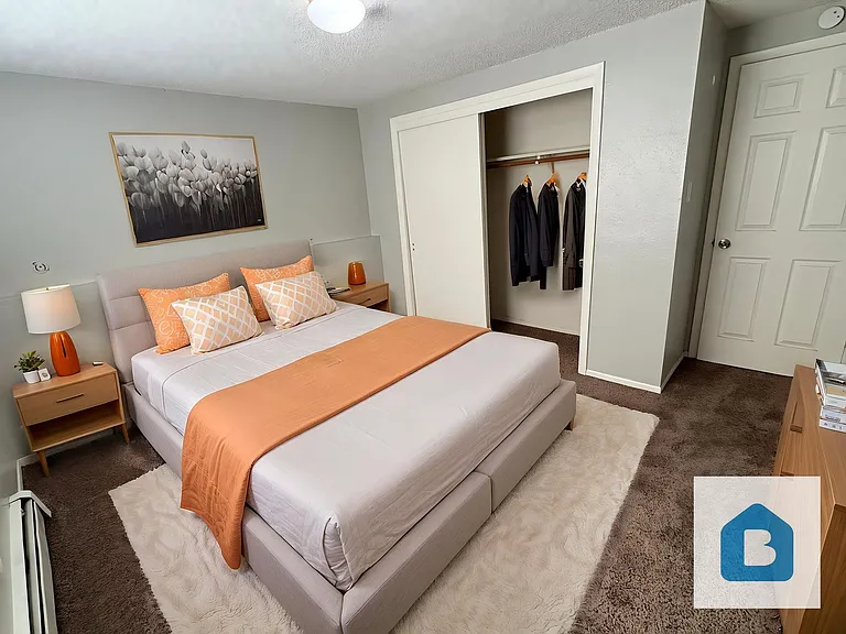 2890 Montebello Dr. W — Photo 4
