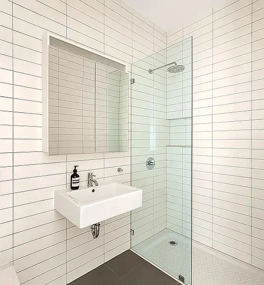 68 Spring St #4R — Photo 8
