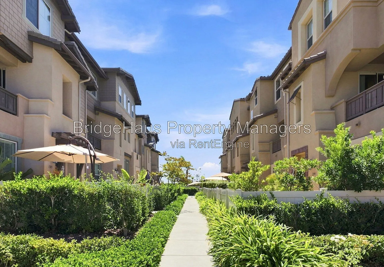 4 bed, 3.5 bath, 1824 sqft, $4,100 — Photo 3