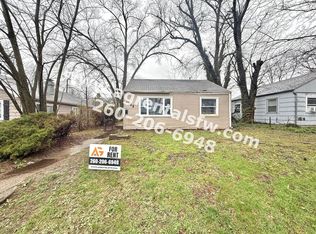 1322 Fay Dr, Fort Wayne, IN