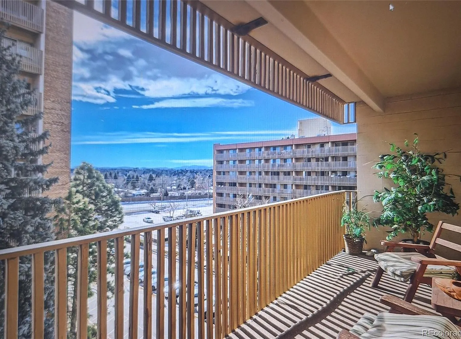 2 bed, 2.0 bath, 1050 sqft, $1,780 — Photo 3