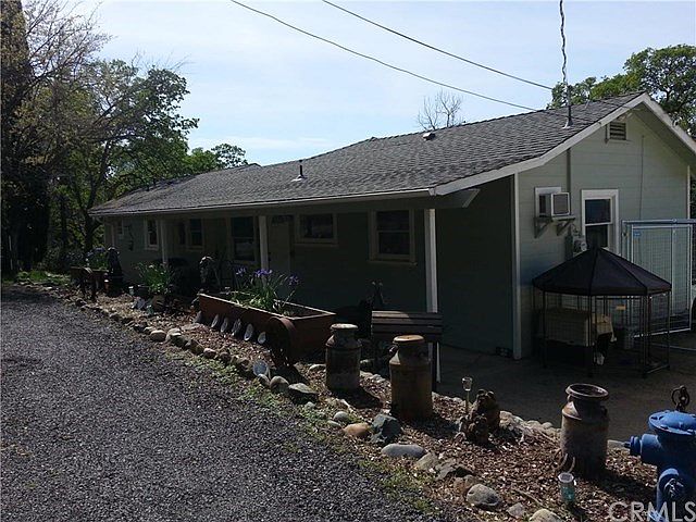 2nd image of 40 Apica Ave