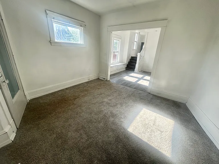 10122 North Blvd #1 — Photo 6