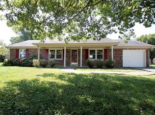 1006 Sunset Dr, Harrodsburg, KY 40330