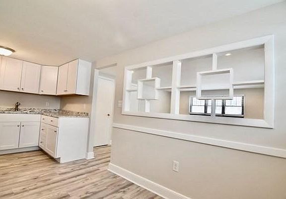 5th image of 90 E Squantum St #5