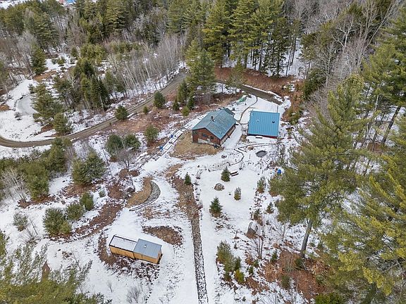 3rd image of 159 Tracy Hill Road