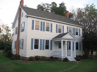 13065 Bayside Rd, Machipongo, VA 23405