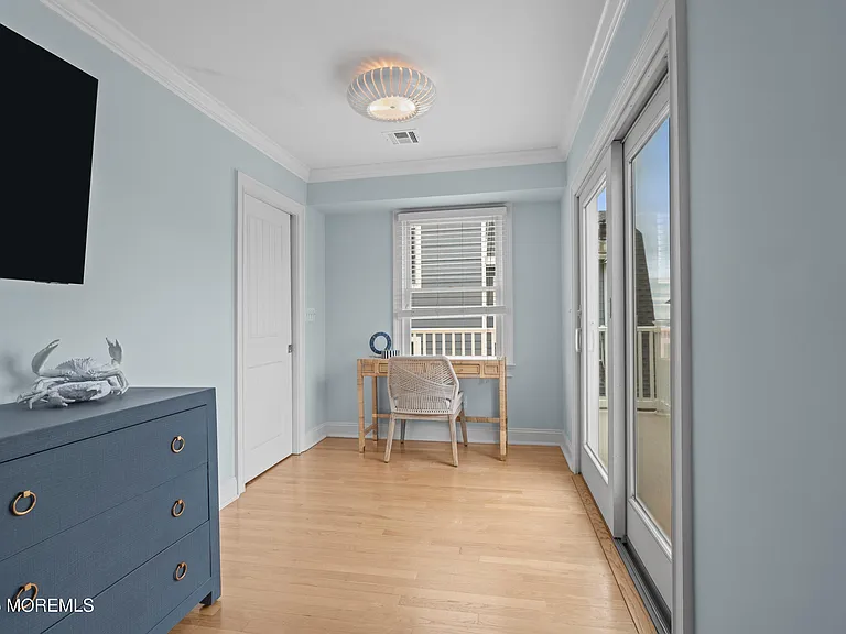 5 Shrewsbury Way — Photo 29