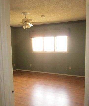5th image of 8011 Quinton Ave