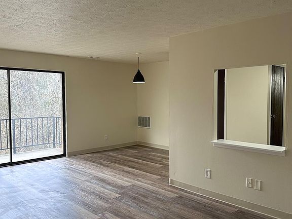 3rd image of 6784 Harrison Ave Unit 99