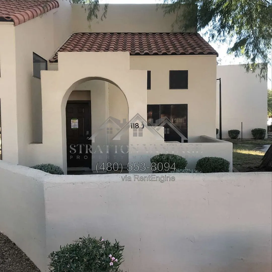 2 bed, 2.5 bath, 1080 sqft, $1,795 — Photo 1