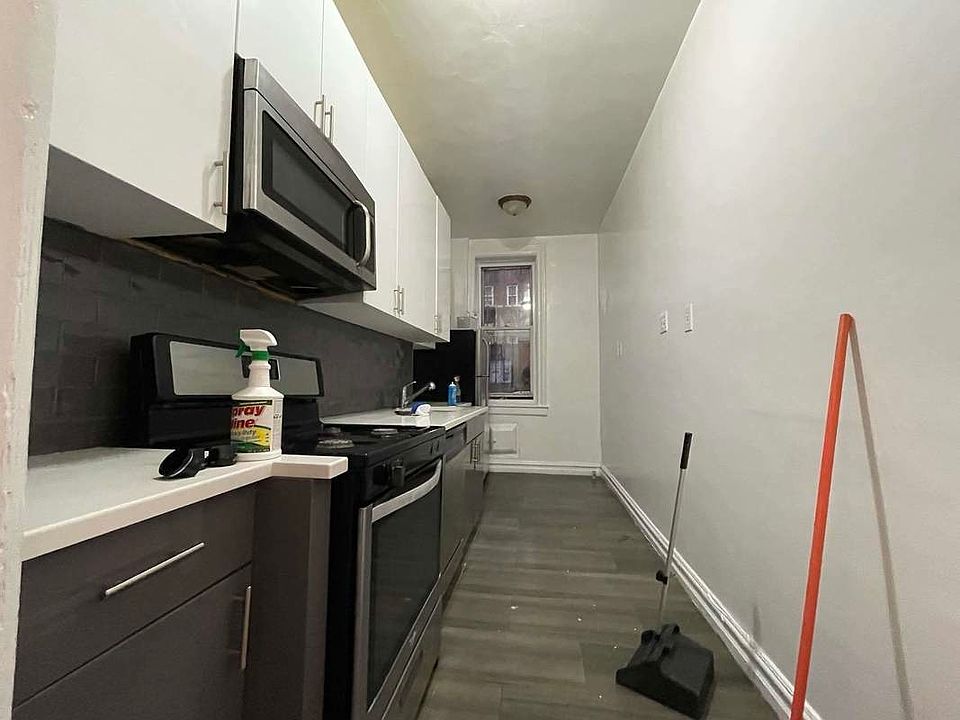1st image of 2157 Ocean Ave #1CC