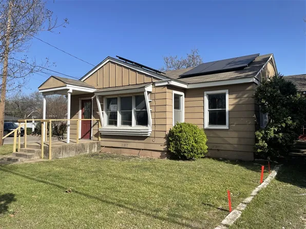 4812 Blackstone Dr, River Oaks, TX 76114