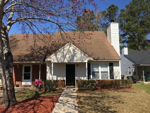 1st image of 2390 Ian Dr
