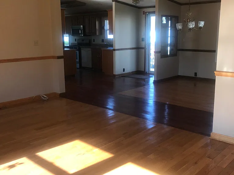 14 Welch Dr E — Photo 5