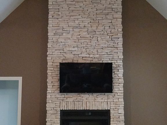 3rd image of 132 Kacey Marie Dr