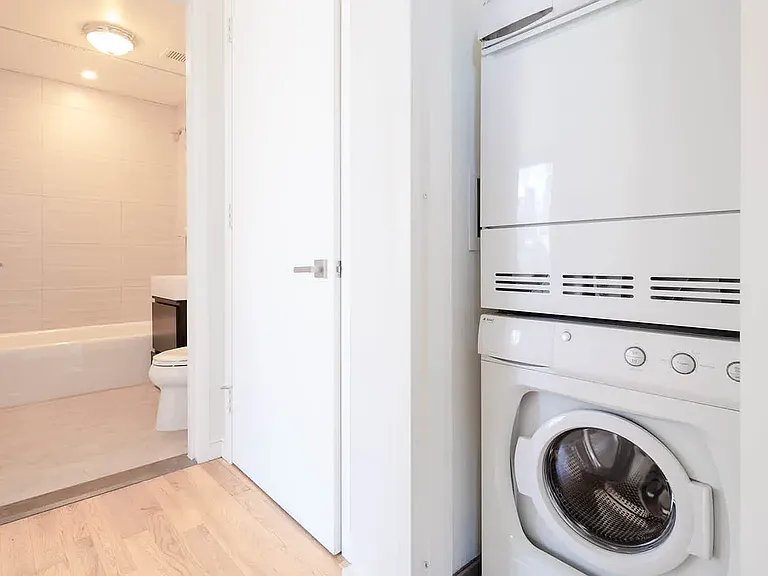 105 W 29th St #45E — Photo 18