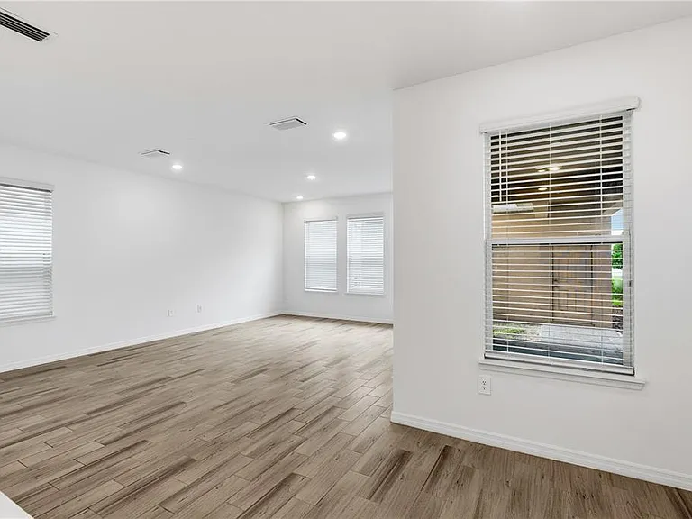 16337 Honey Harvest St — Photo 11
