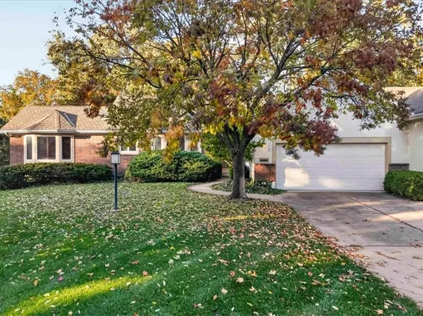 3718 W 79th Ter, Prairie Village, KS 66208