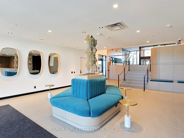 7950 Bathurst St #416 — Photo 6
