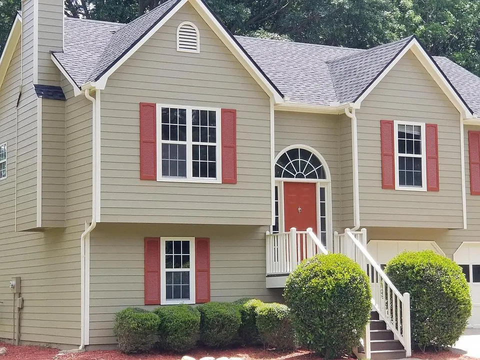 4946 Lighthouse Pointe