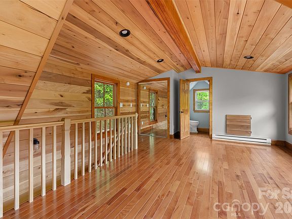 4th image of 1146 Thomas Branch Rd