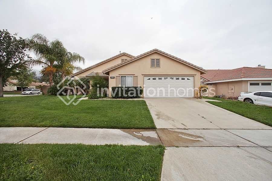 1st image of 3180 Gunsmoke Rd