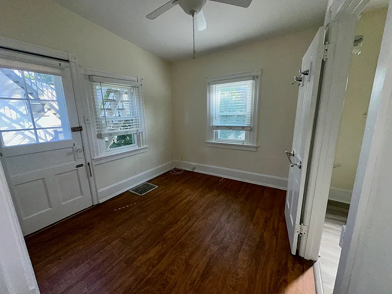 402 Cottman St #A — Photo 16
