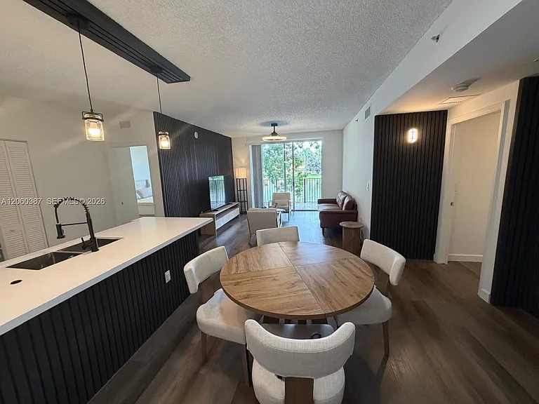 2160 E Preserve Way #206 — Photo 9