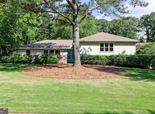 11360 Crossway Ln, Roswell, GA 30075