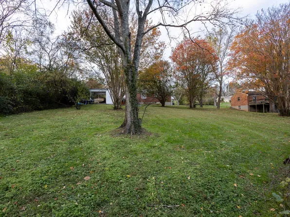 347 Dade Dr, Nashville, TN 37211