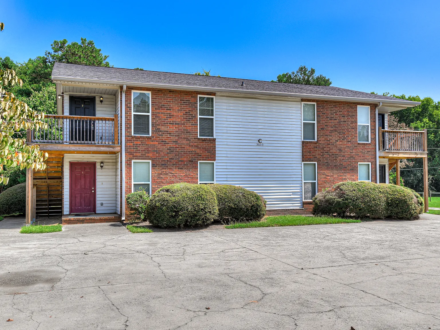 Powder House Apartments — Photo 3