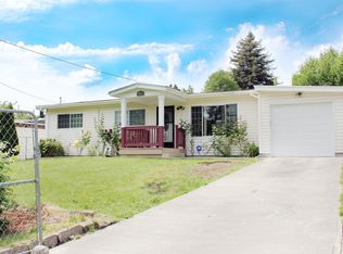 9611 12th Ave SW, Seattle, WA 98106