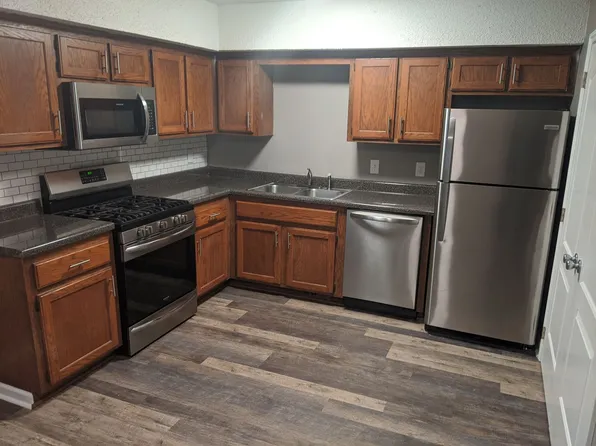 Frost Garden Townhomes, 404 Belmont Mount Holly Rd Unit 23, Belmont, NC 28012