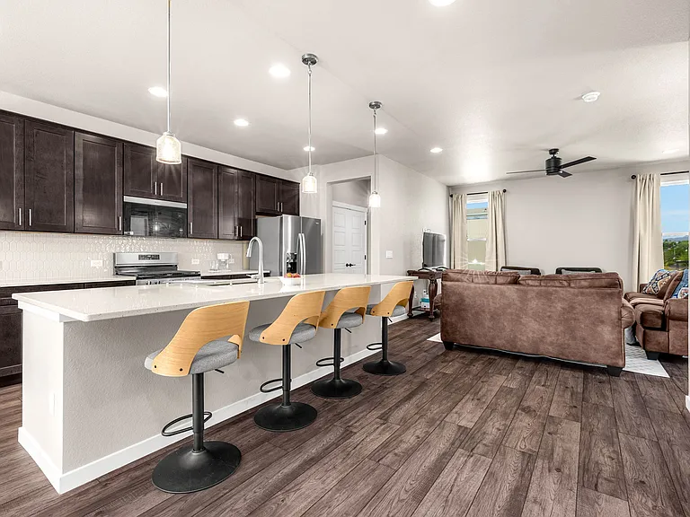 3527 Summer Dream Ave — Photo 5