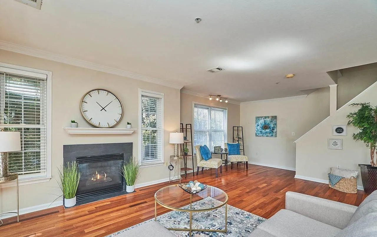 12827 Fair Briar Ln — Photo 4