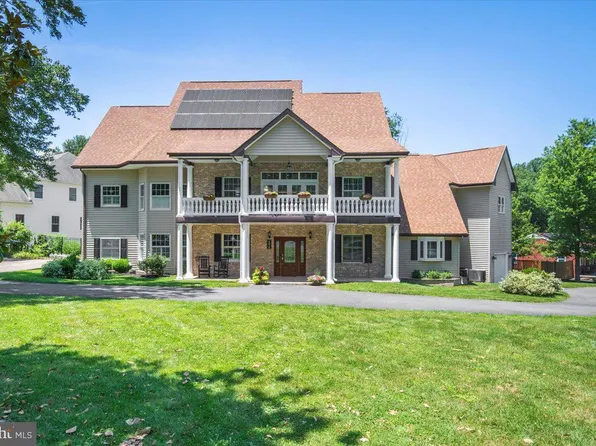 4020 Stone Wall Ave, Fairfax, VA 22032