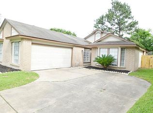 15211 Cedar Ridge Dr, Houston, TX 77082