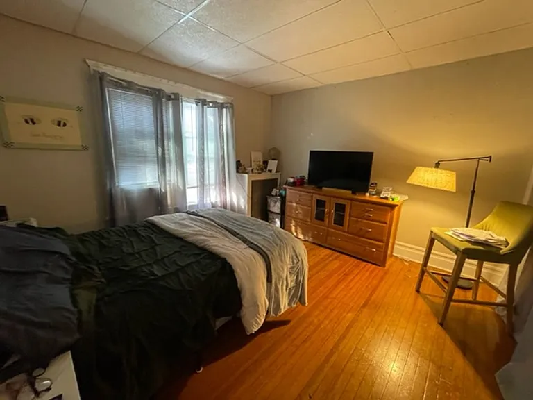 1 Manning Blvd — Photo 6